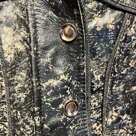 H&D Distressed Genuine Leather/Denim Jacket - Picture 8 of 15